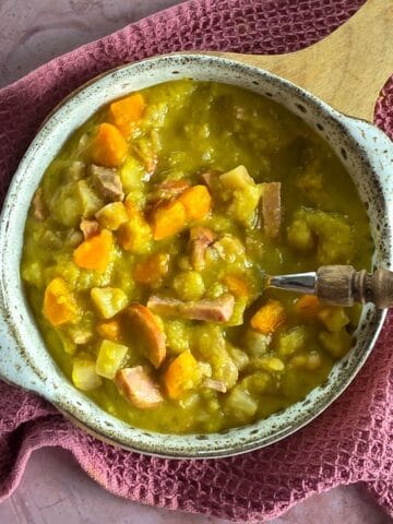 A bowl of Dutch pea soup (also called erwtensoep or snert)